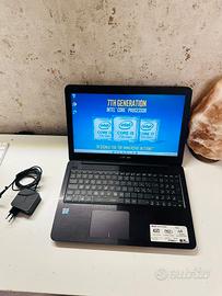Computer portatile pc Asus X556UAK 8gb ram  500 Gb
