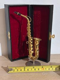 Strumenti musicali miniatura