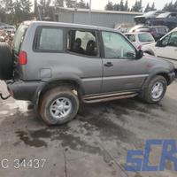 Nissan terrano 2 r20 2.7 tdi 4wd 125cv ricambi