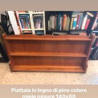 Piattaia in legno usata in buono stato