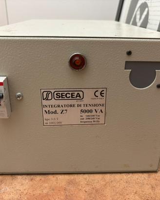 Stabilizzatore di tensione 4kW