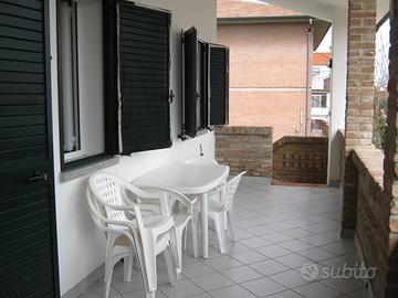 Villetta CON AMPIO BALCONE a Lido degli Scacchi