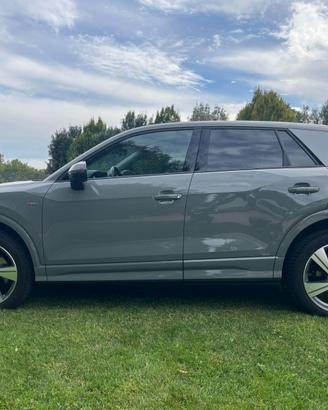 AUDI Q2 30 TDI S-LINE