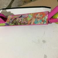 Monopattino Winx club