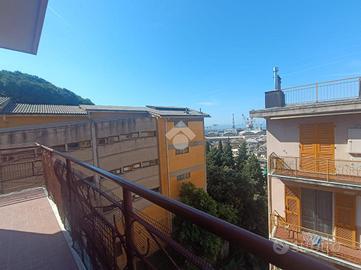 5 LOCALI A GENOVA