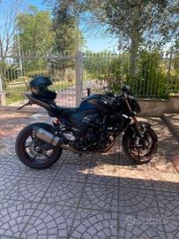 Kawasaki z750 R