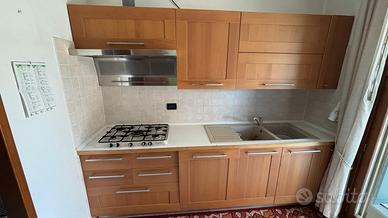 Cucina in ciliegio sbiancato
