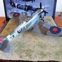 Diorama 1:32 caccia inglese Spitfire Mk IX