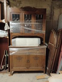 Credenza piemontese in noce