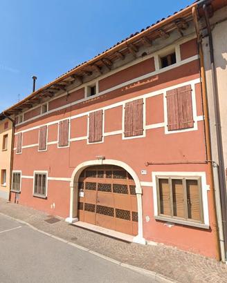 Casa in linea a Roveredo