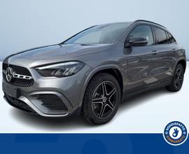 Mercedes-Benz GLA 250 E PLUG-IN HYBRID AUTOMA...