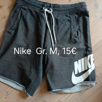 Pantaloni corti uomo