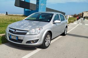 Opel Astra 1700 cc