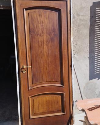 porta interna con telaio 