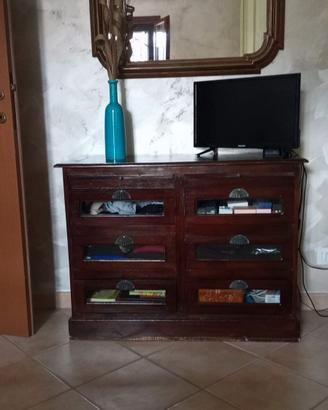 comò e comodini arte povera 