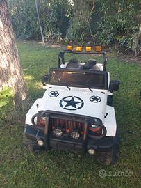 Macchina jeep wrangler