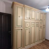 Armadio legno beige