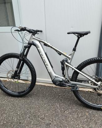 Ebike Focus biammortizzata con sella telescopica