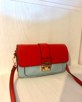 Borsa accessorize con tracolla