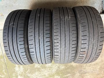 Gomme 215/60/16c