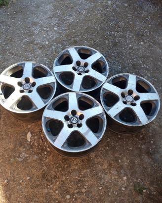 CERCHI IN LEGA R16- wolfwagen