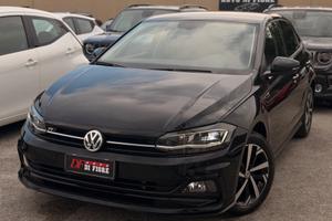 Volkswagen Polo 1.6 TDI 95cv R-LINE FULL LED MATRI