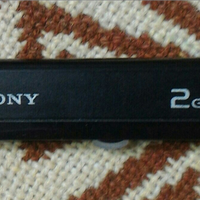 Pen Drive 2GB (Sony)