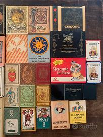 Carte da gioco italiane francesi spagnole