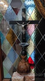 Antico crocifisso in legno da tavolo 