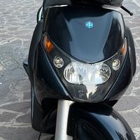 Beverly 250 con bauletto