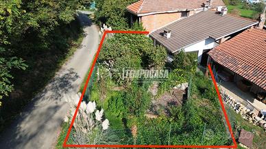 SOLUZIONE INDIPENDENTE CON CORTILE PRIVATO