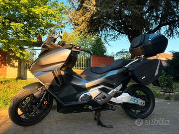 Honda Forza 750 Style