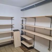 Arredamento negozio abbigliamento 
