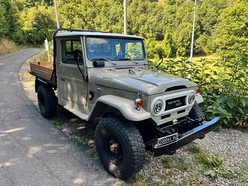 Land Cruiser HJ45 Pick Up 1976