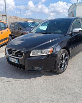 Volvo V50 1.6d R-design