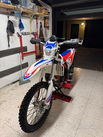 beta 300