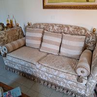 Due divani 3+2 classici-eleganti