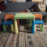 Set sedie e tavolino