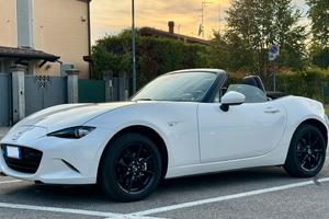 Mazda MX-5 1.5 Skyactiv-G Exclusive Line Soft Top