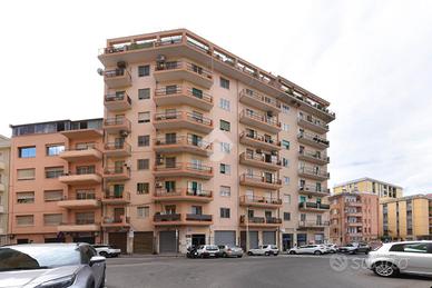 3 LOCALI A CAGLIARI