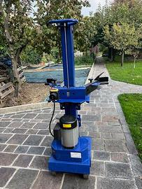 Spaccalegna AXO GLSPCLE80 – 8 tonnellate, usata po