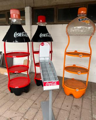 Espositore Coca Cola/Fanta bottiglia gigante