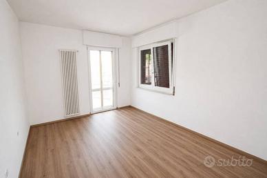 Appartamento di 127 m² con 3 locali e box auto dop