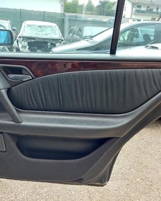 Pannello porta post dx MERCEDES CLASSE E 1997