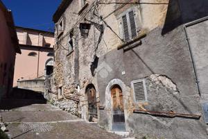 CASA INDIPENDENTE A SCURCOLA MARSICANA