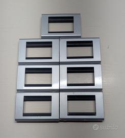 7 Placca bticino living classic mod.4713 grigio