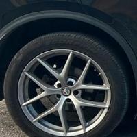 Cerchi 255/45 R20 Alfa Stelvio con Gomme Pirelli