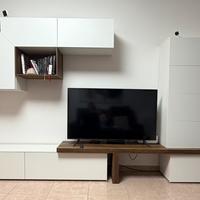 Parete attrezzata salone