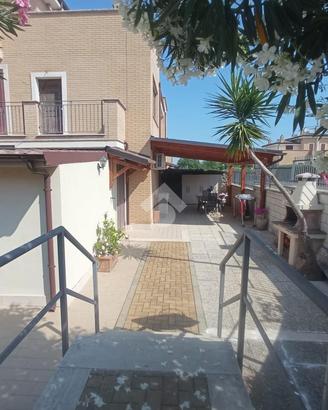 3 LOCALI A GALLICANO NEL LAZIO