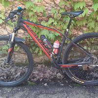 Specialized Rockhopper Expert 29"